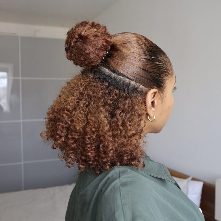 The Art of the Half-Up: Effortless Versatility for the Modern Woman