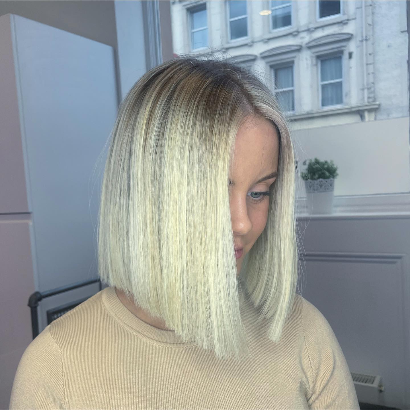 The Blunt Bob — When Clean Lines Are the Whole Point