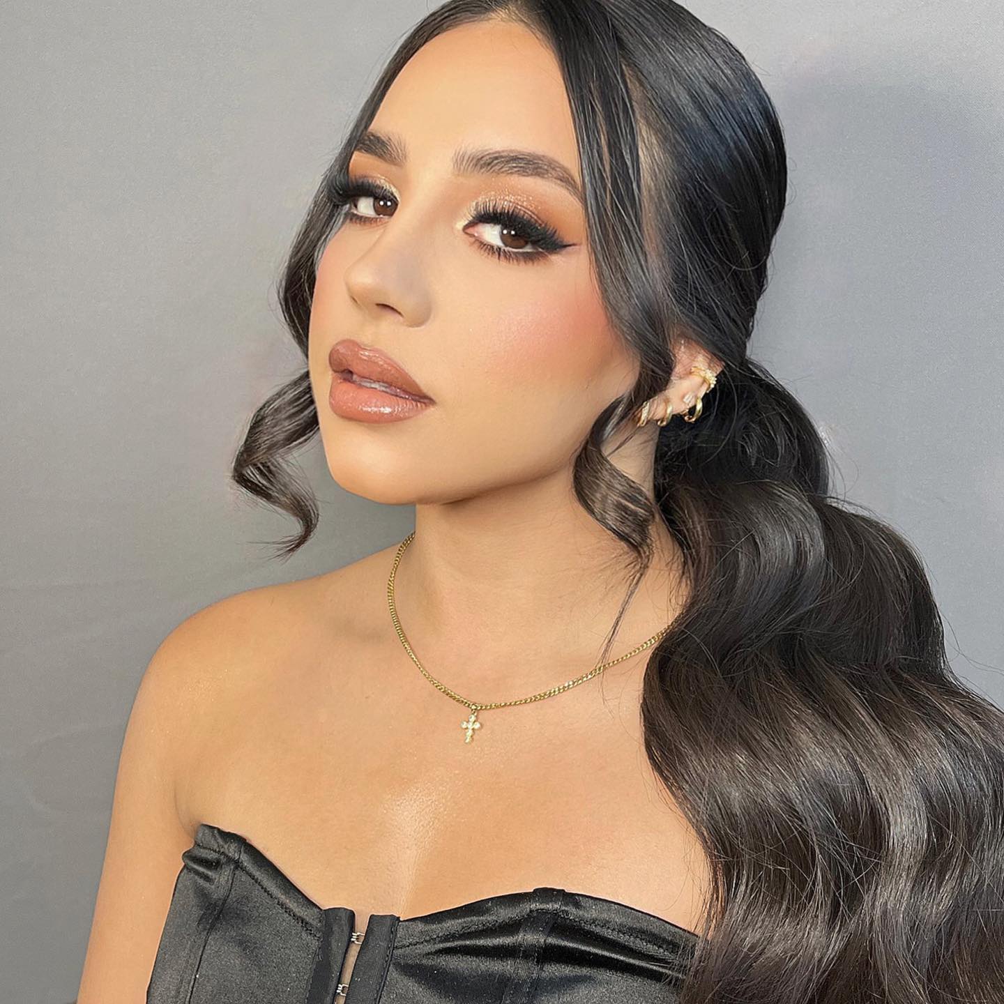 What Haircut Suits Your Face Shape? A Plain-English Guide