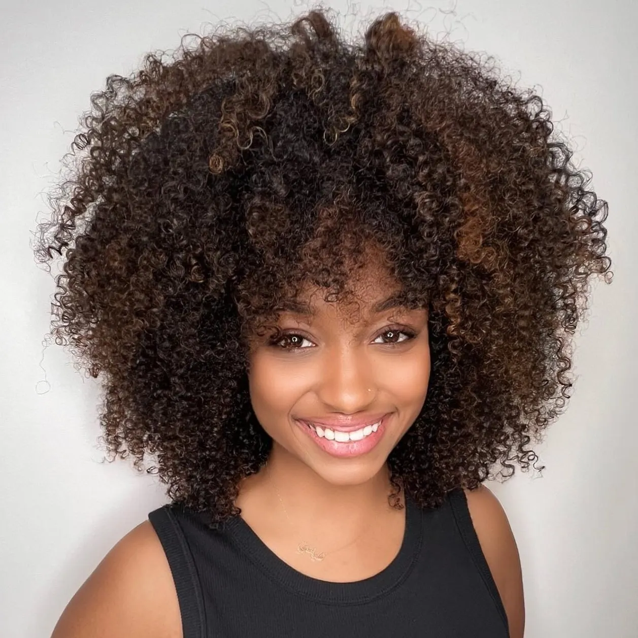 Flattering Hairstyles for Women with a Big Forehead